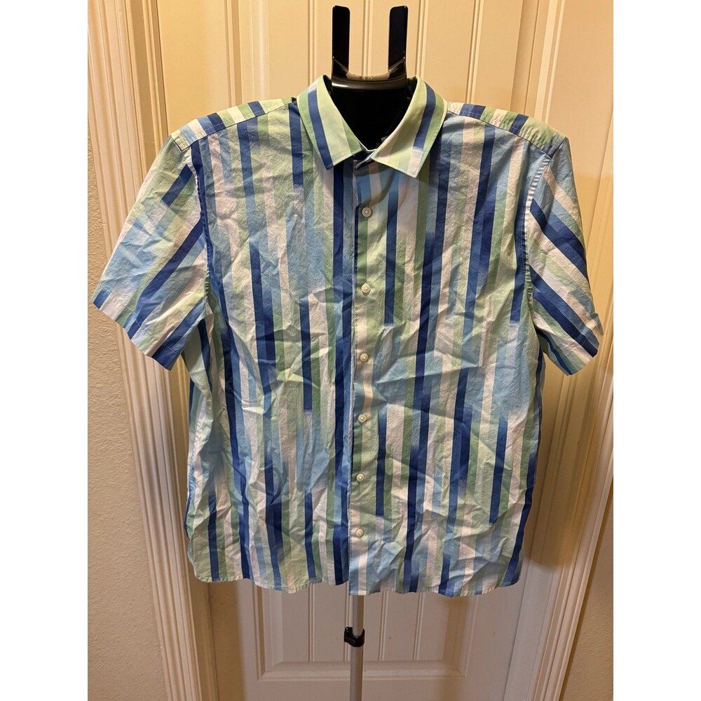 Perry Ellis Stretch Short Sleeve Button Up Shirt Sixe XL